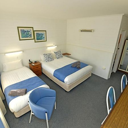 Sturt Motel Balranald Bagian luar foto